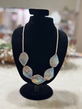 Kendra Scott Conelly Necklace in Iridescent Slate Cat’s Eye